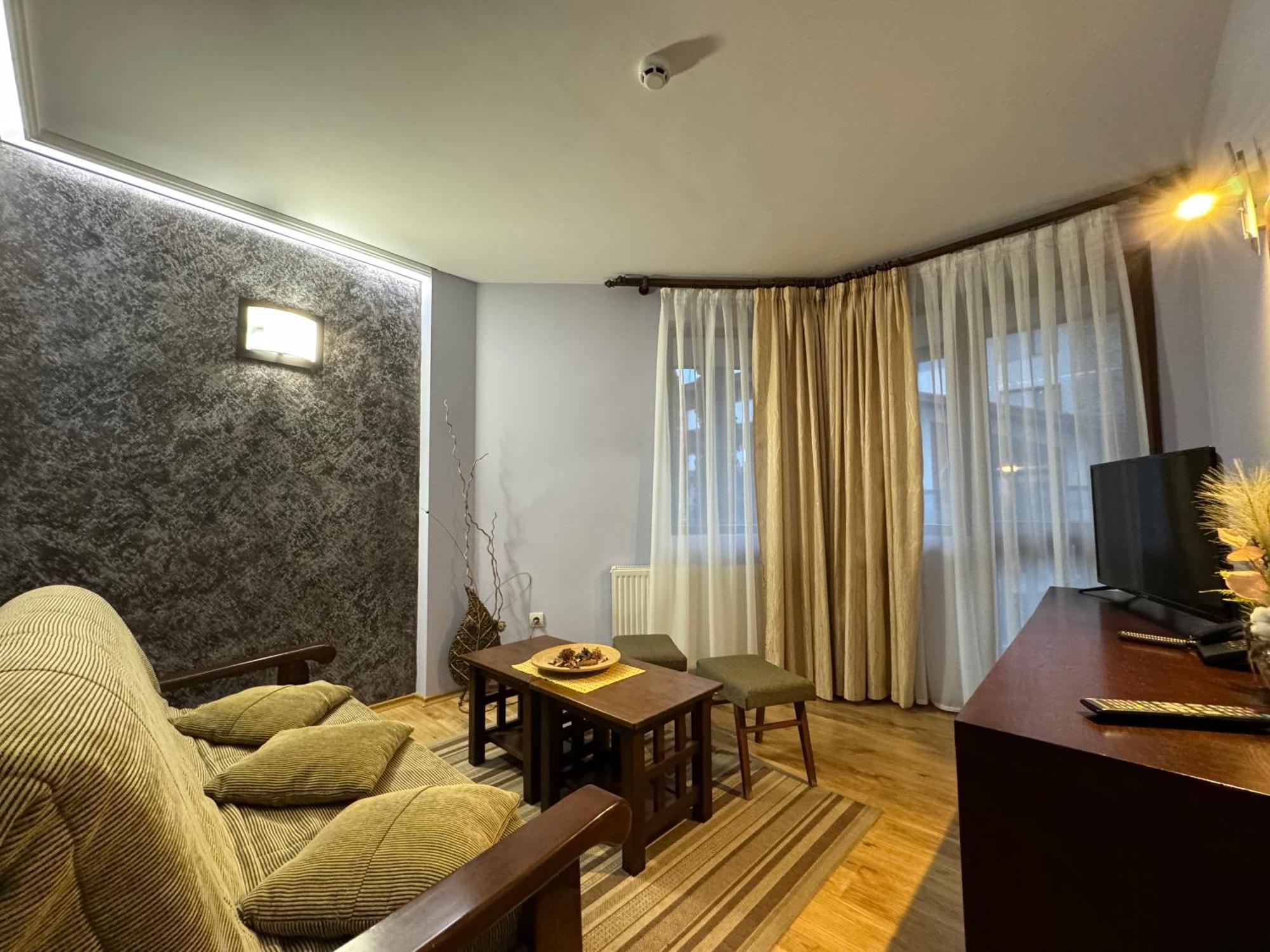 Family Hotel Eterno Цигов-Чарк Экстерьер фото