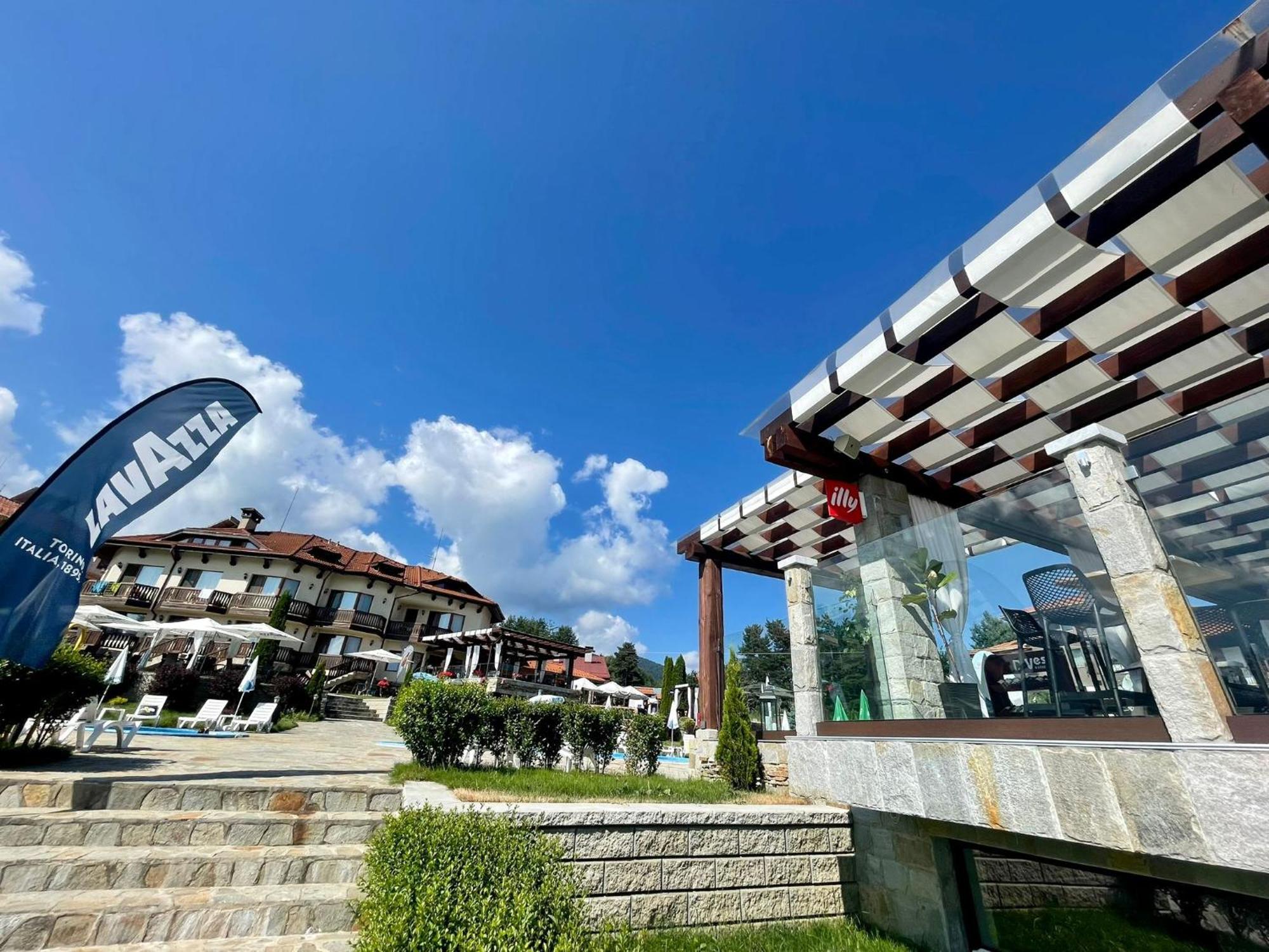Family Hotel Eterno Цигов-Чарк Экстерьер фото